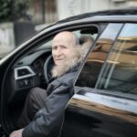 高齢者ドライバーの事故はなぜ増えている？運転マナー・対策について解説